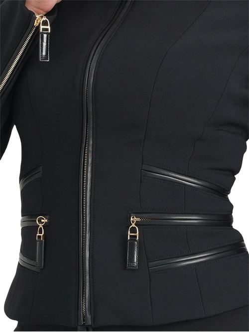 Giacca in doppio crêpe con dettagli oro Elisabetta Franchi | GI17356E2110